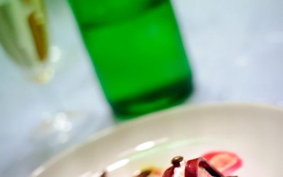 Marinovaná červená řepa s kozím sýrem