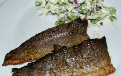 Salát z kedlubny a čínského zelí