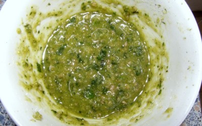 Bazalkové pesto